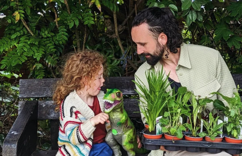 Bees To A Flower: All About Compost with Michael Kennard